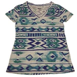 Mossimo Supply Co. Women’s Medium Blue Aztec Print Short Sleeve V-Neck Tee